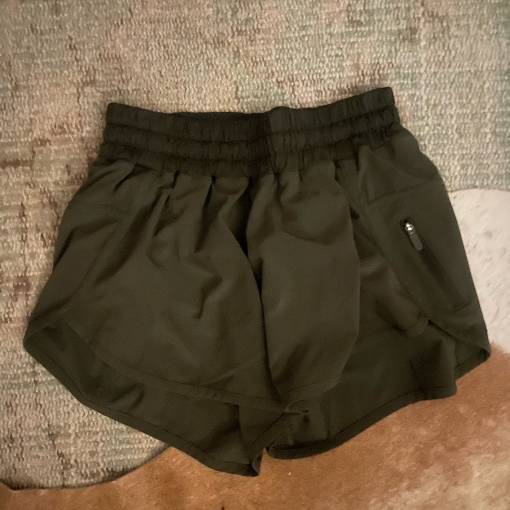 Lululemon track short